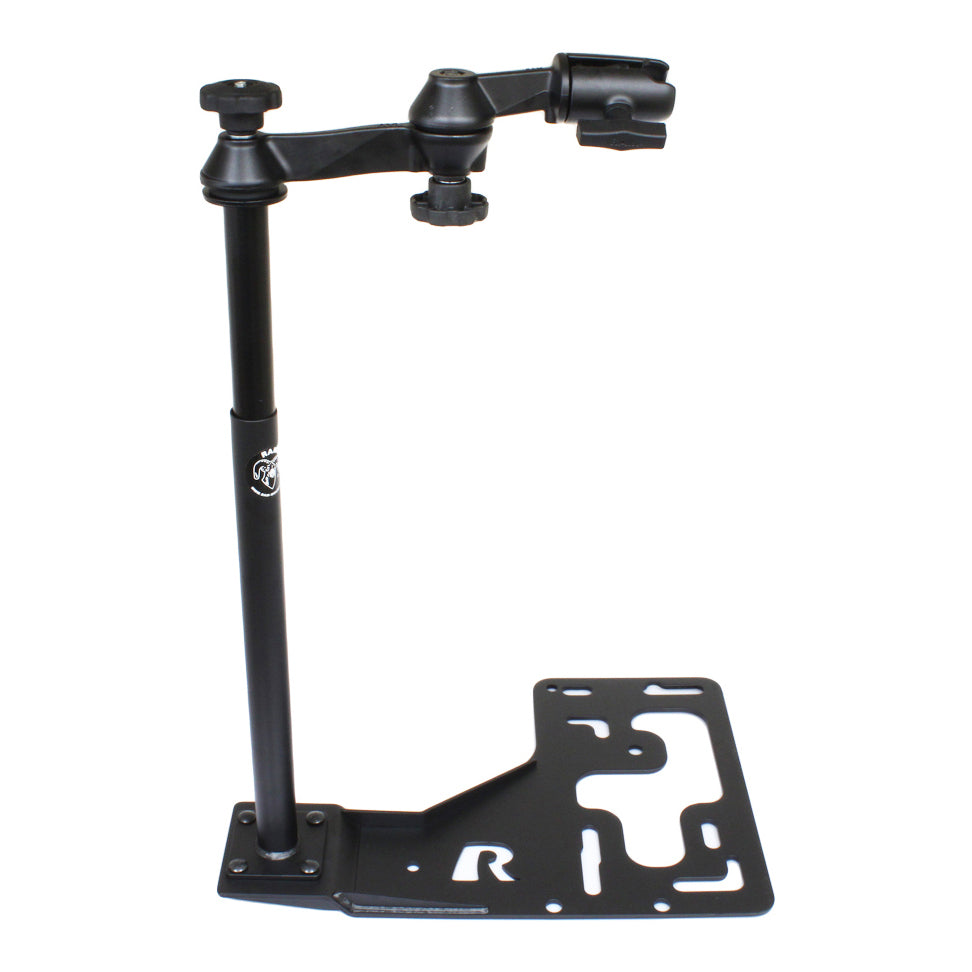 RAM® No-Drill™通用安装件，用于重型卡车，带承插臂